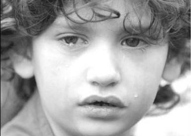 صور اطفال حزينين دموع أطفال Crying Kid - صور أطفال بيبي منوعة أولاد وبنات جميلة Baby Kids Images